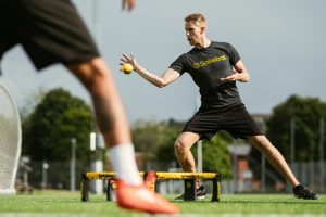 Officielle Spikeball-regler 2022 (Lang version)